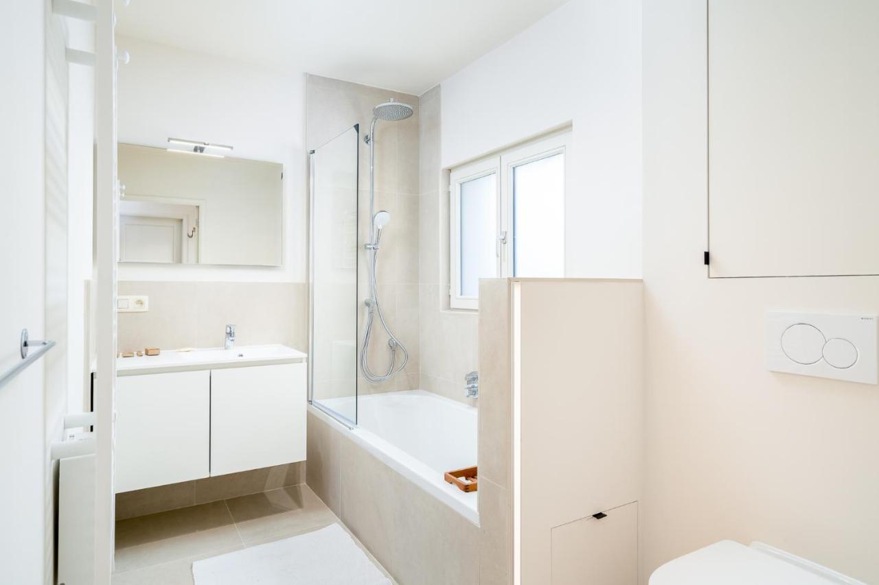 Caprino Guesthouse นอคเคอ-เฮสท์ ภายนอก รูปภาพ